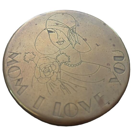 Brass Dresser Set “Mom I Love You” Red Velvet Lined Trinket Box & Dish Signed - Picture 4 of 10